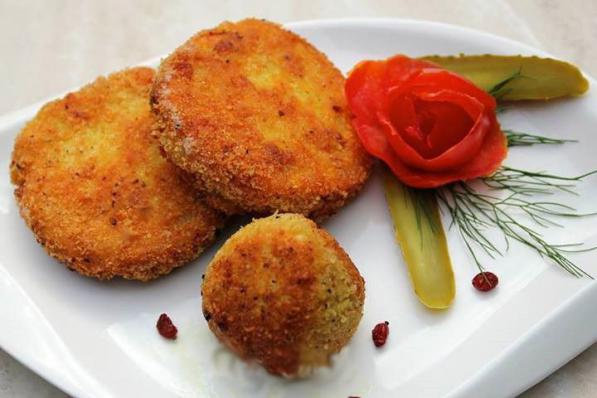 خرید عمده پودر سوخاری طعم دار برای کتلت